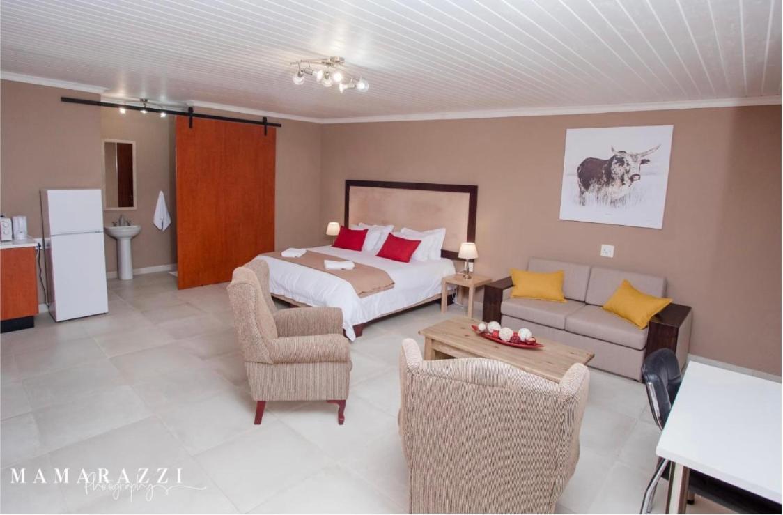 4 Gazelle Guesthouse Mbombela Bagian luar foto